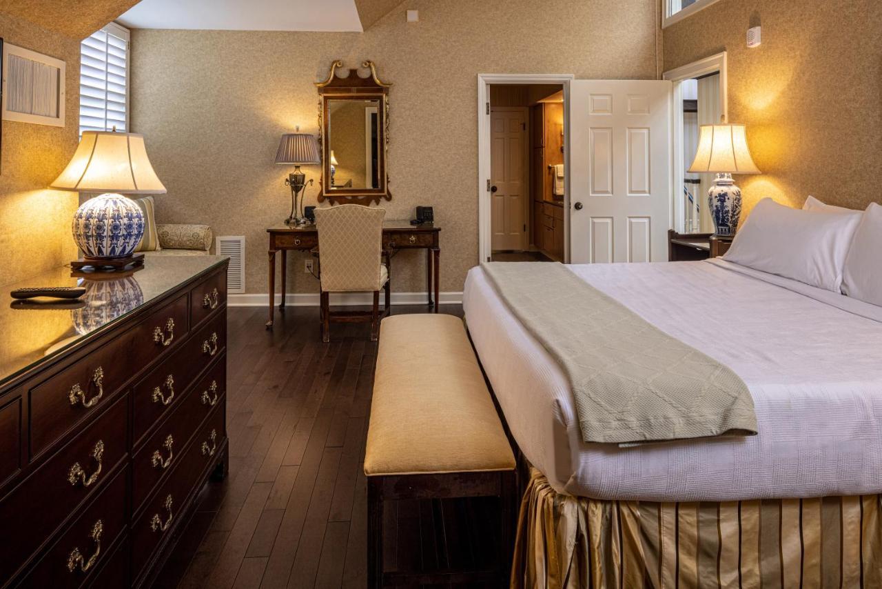 Baywood Conference And Lodging Center Coraopolis Bagian luar foto